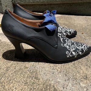 John Fluevog Black & White Heels
